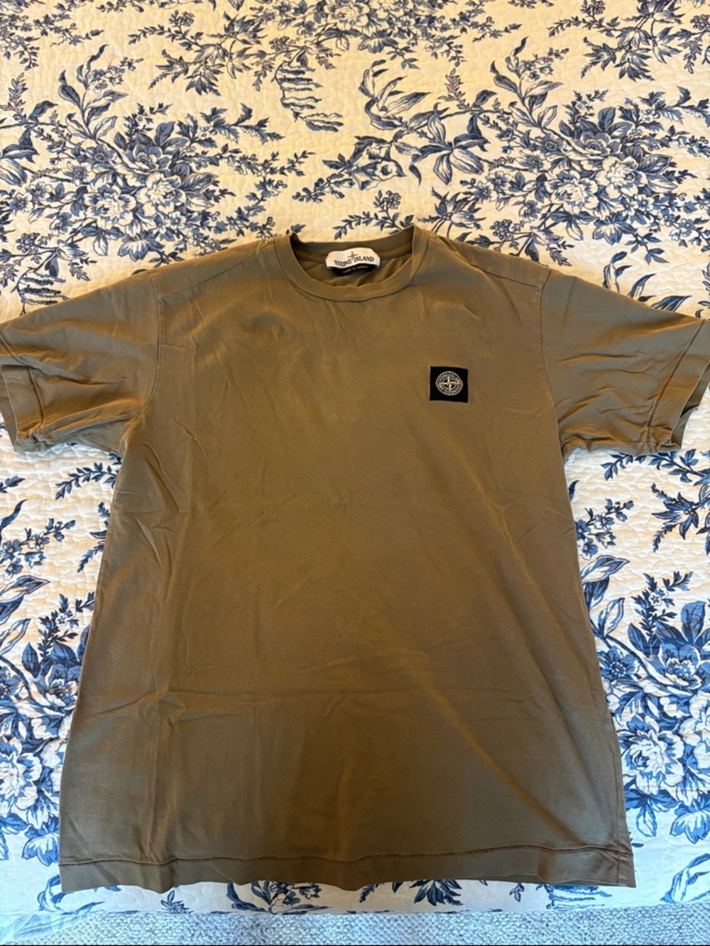 Stone Island Olive Short-Sleeve Crewneck T-Shirt with Black Badge